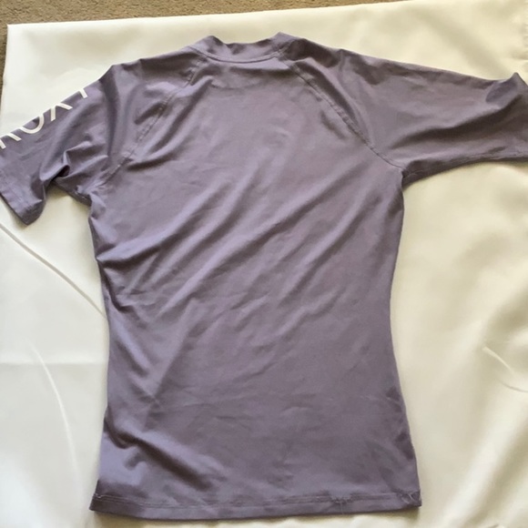 Roxy Short Sleeve Lavender Top Size Girls M - Picture 3 of 5